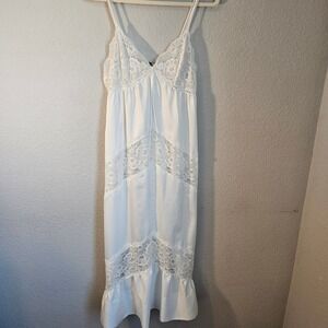 vntg Bert Yelin for Iris white nightgown size medium wedding romantic feminine